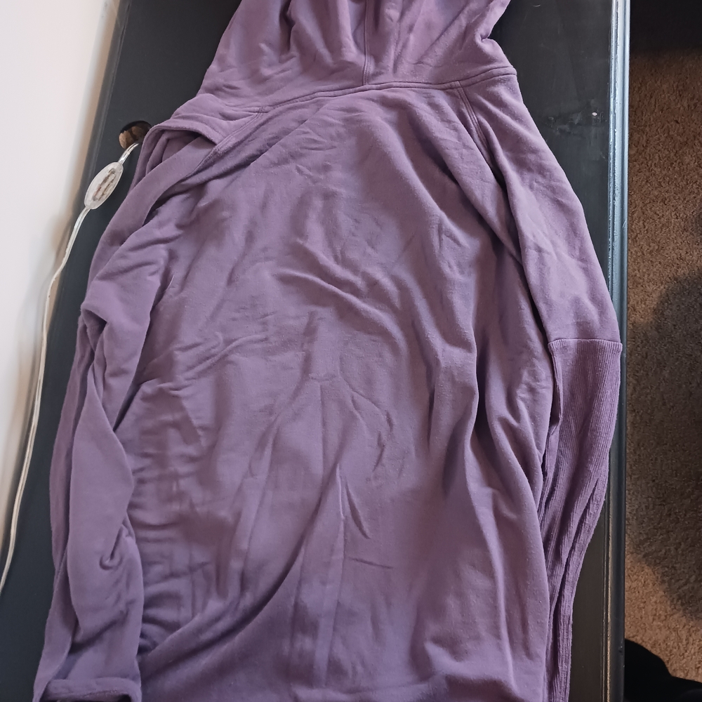 2/$30 DEAL!! Athleta Lavender Cowl Neck Sweatshirt - Picture 6 of 10